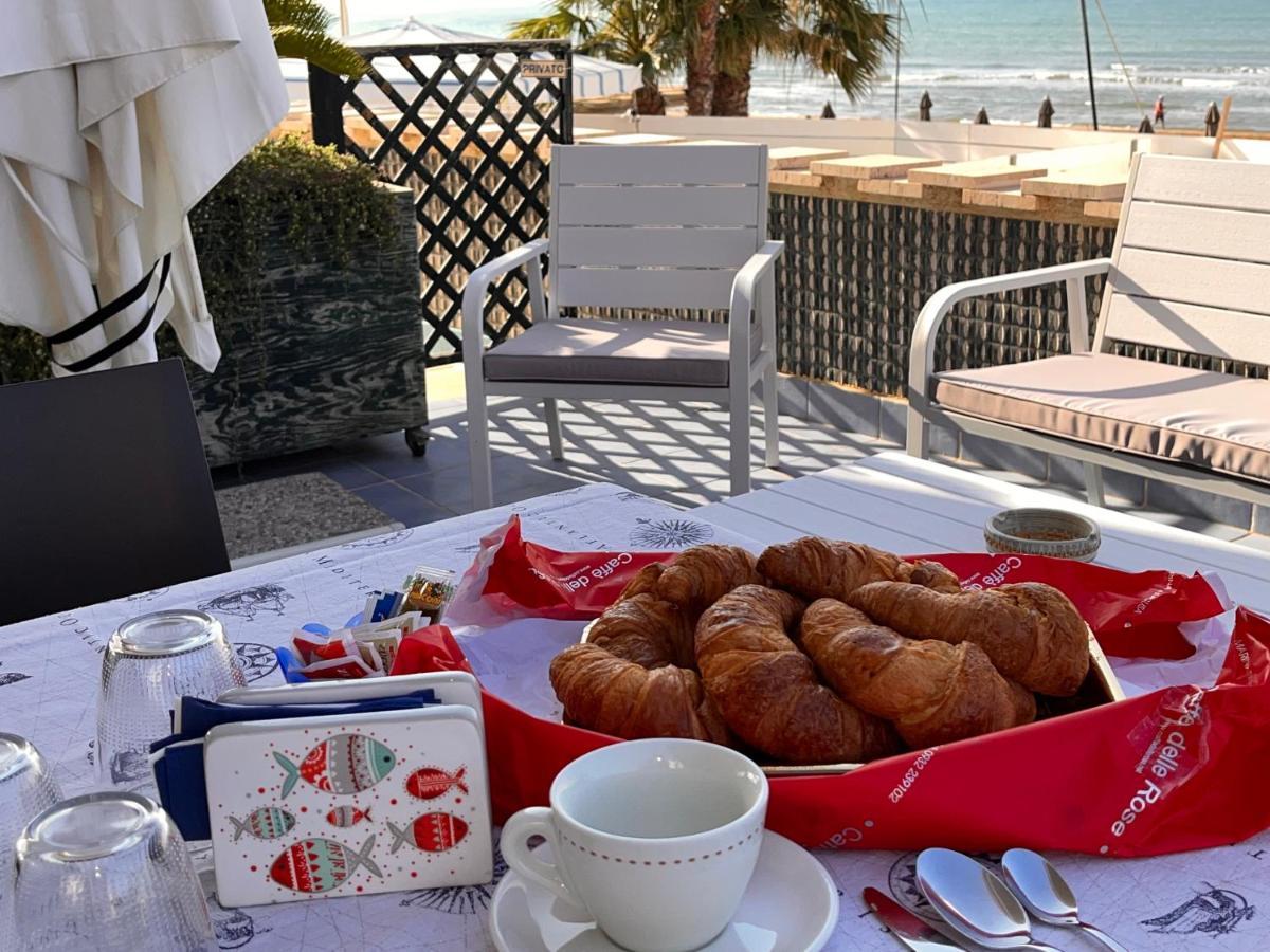 L'Onda Bed & Breakfast Marina di Ragusa Ngoại thất bức ảnh
