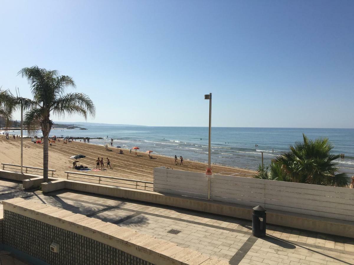 L'Onda Bed & Breakfast Marina di Ragusa Ngoại thất bức ảnh