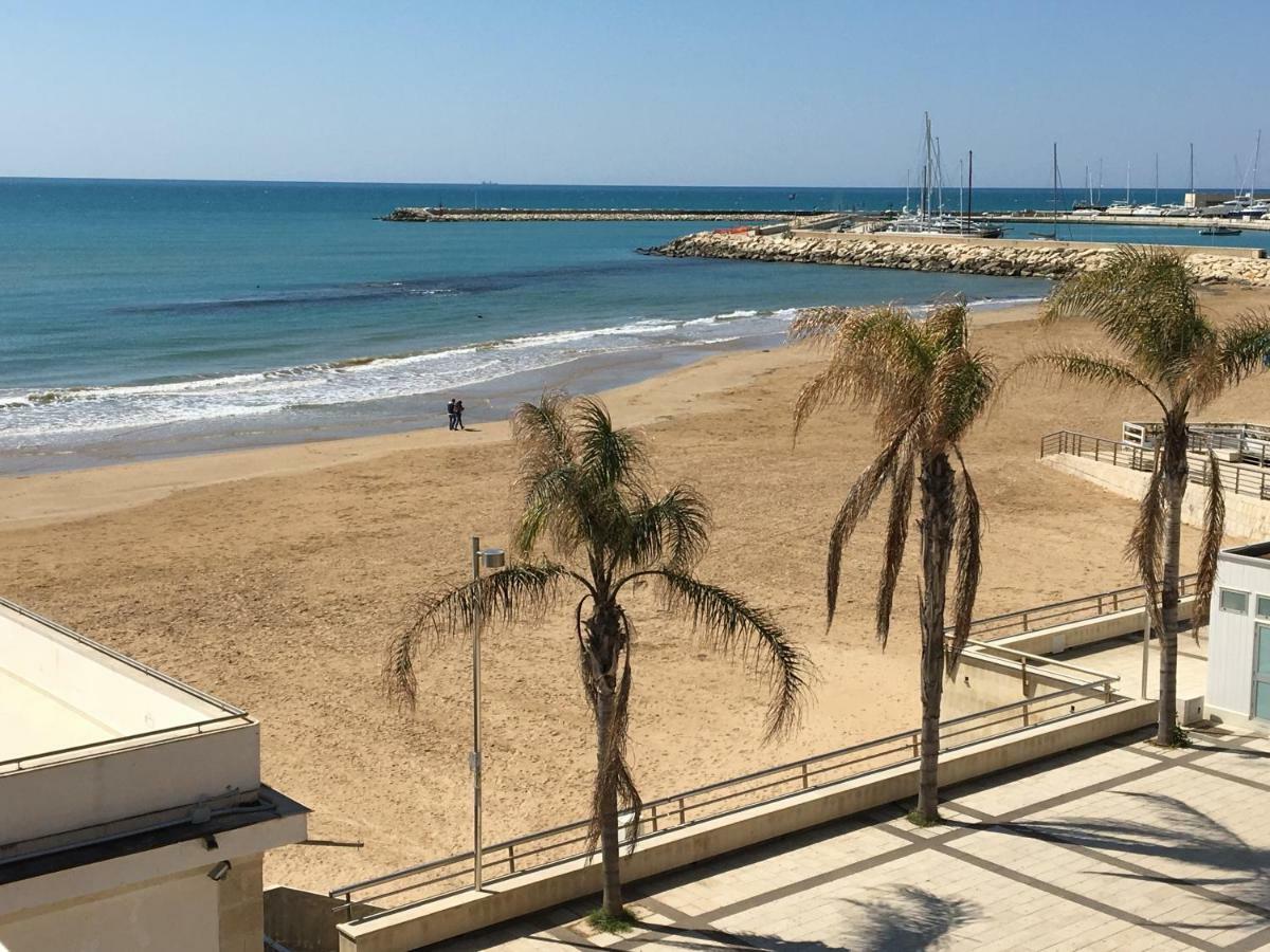 L'Onda Bed & Breakfast Marina di Ragusa Ngoại thất bức ảnh